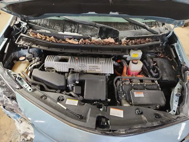 2015 TOYOTA PRIUS V   