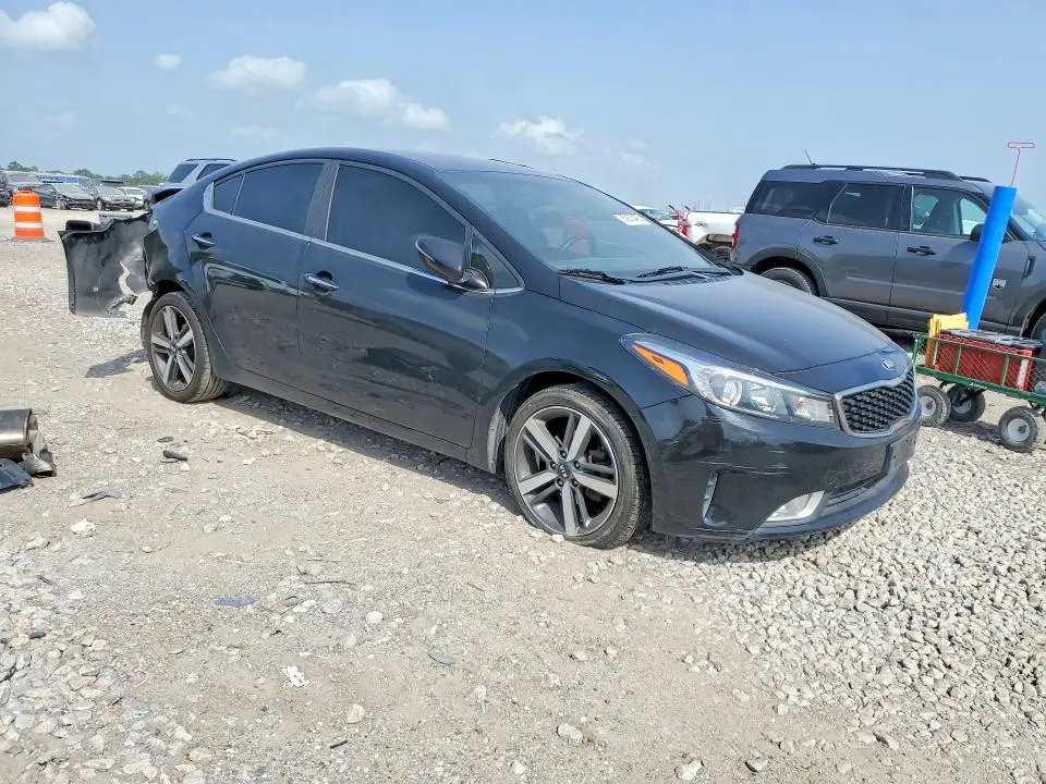 2017 KIA FORTE EX  