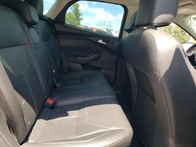 2015 FORD FOCUS TITANIUM  
