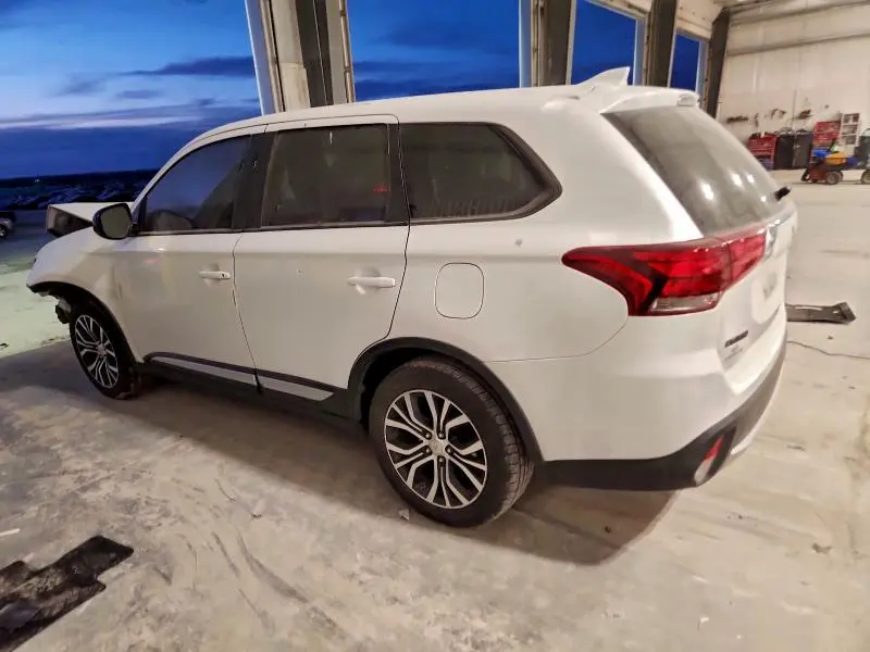 2017 MITSUBISHI OUTLANDER ES  