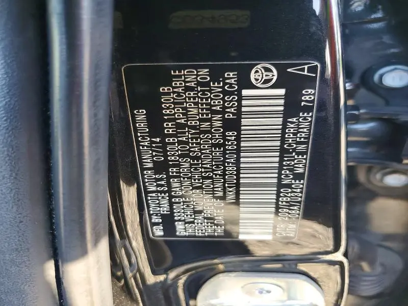 2015 TOYOTA YARIS 5-DOOR LE  