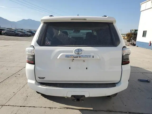 2020 TOYOTA 4RUNNER SR5/SR5 PREMIUM  
