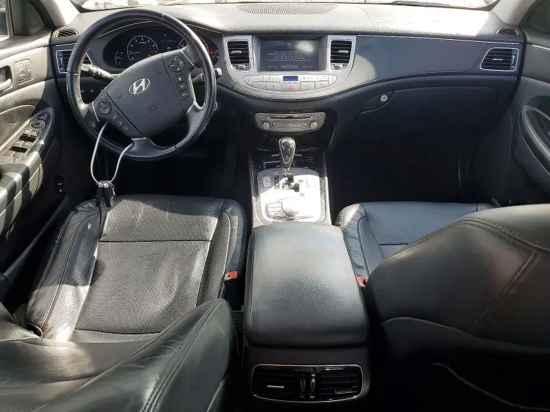 2013 HYUNDAI GENESIS 3.8L  