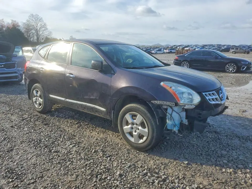 2013 NISSAN ROGUE S  