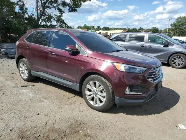 2022 FORD EDGE TITANIUM  