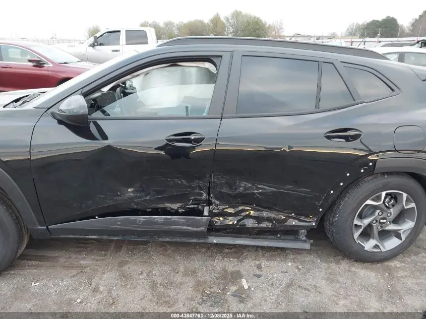2026 CHEVROLET TRAX FWD LT