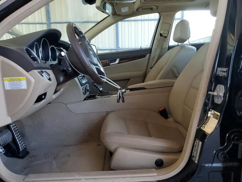 2013 MERCEDES-BENZ C 300 4MATIC  