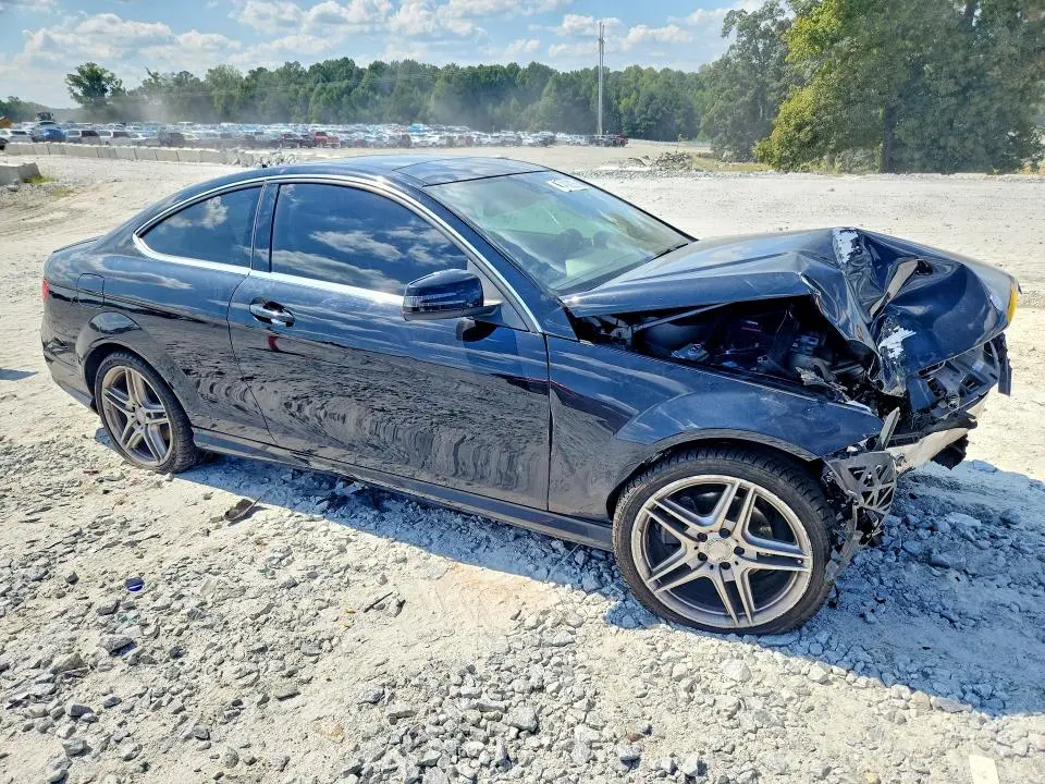 2015 MERCEDES-BENZ C 250  