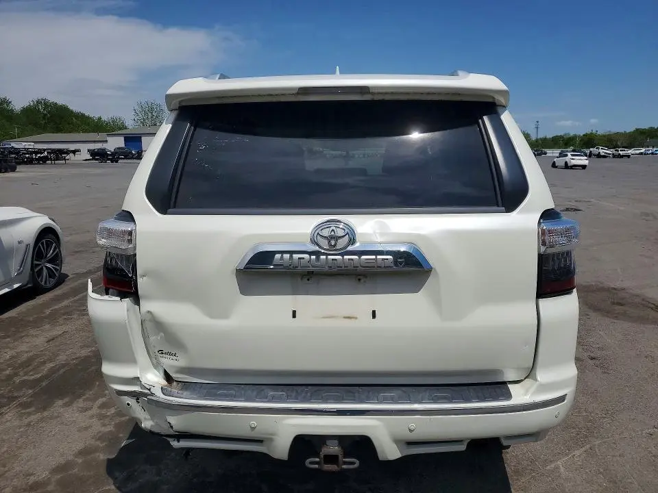 2016 TOYOTA 4RUNNER LIMITED  