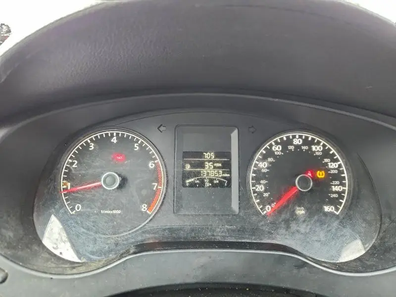 2014 VOLKSWAGEN JETTA BASE  