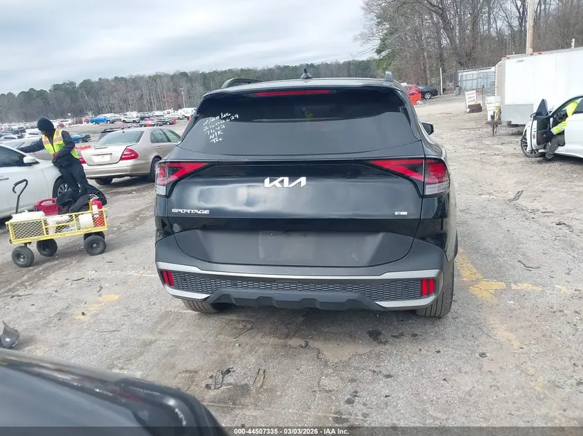 2024 KIA SPORTAGE X-LINE