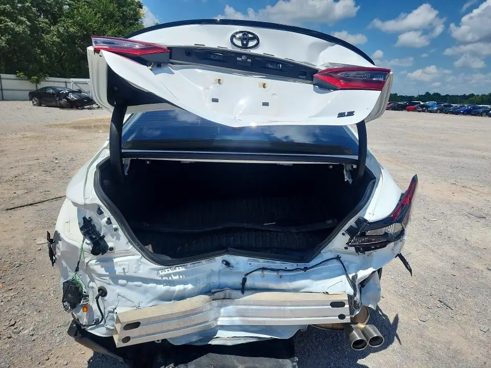 2024 TOYOTA CAMRY SE NIGHTSHADE  