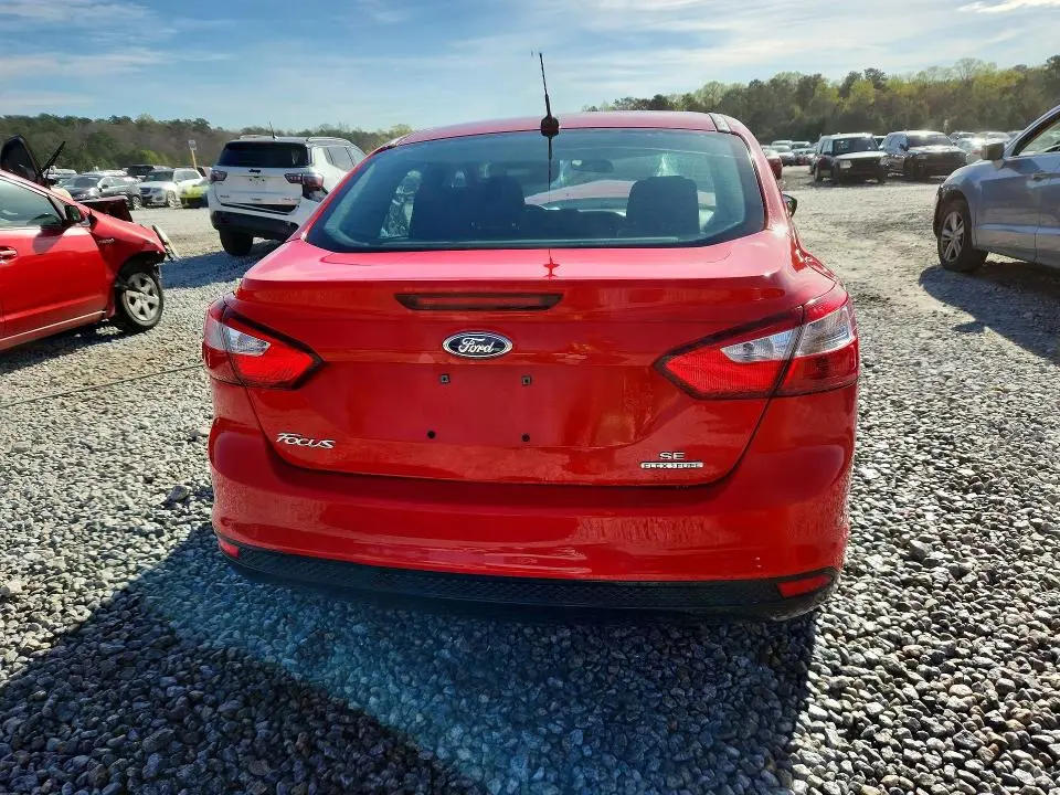 2012 FORD FOCUS SE  