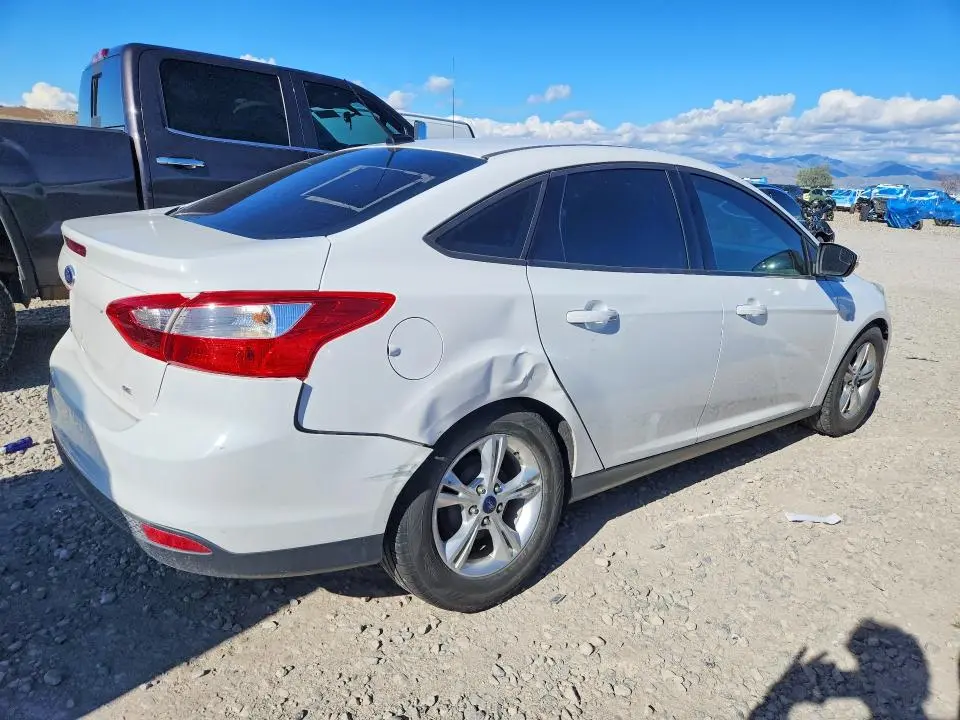 2013 FORD FOCUS SE  