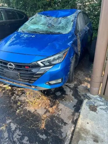 2024 NISSAN VERSA SR