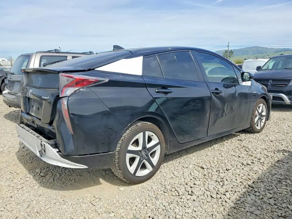 2016 TOYOTA PRIUS THREE TOURING  