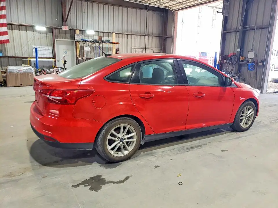 2017 FORD FOCUS SE  