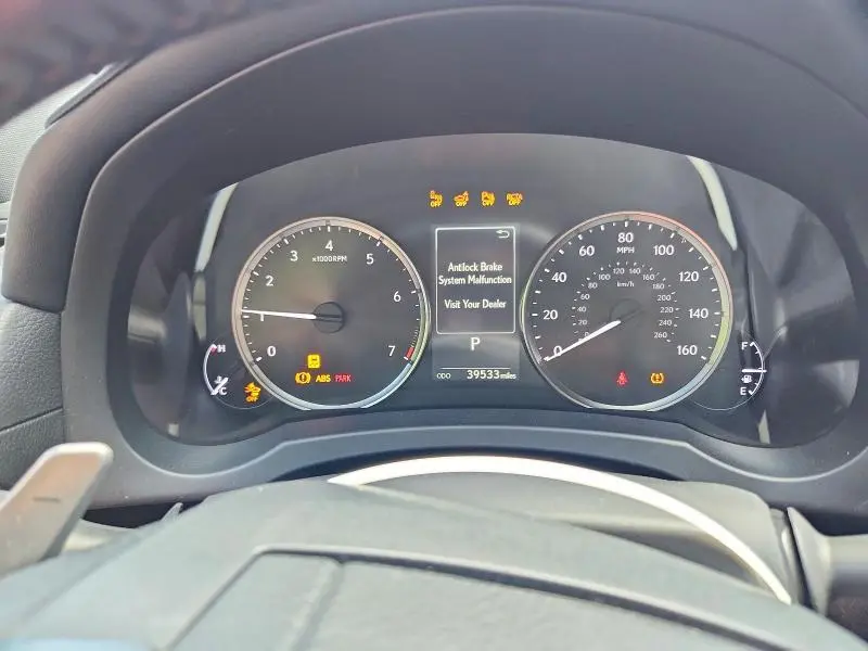 2023 LEXUS IS 300  