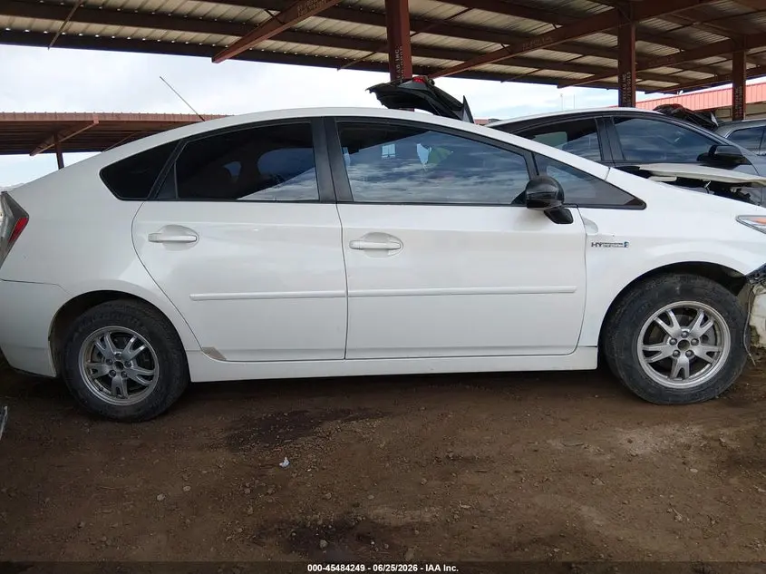 2011 TOYOTA PRIUS TWO