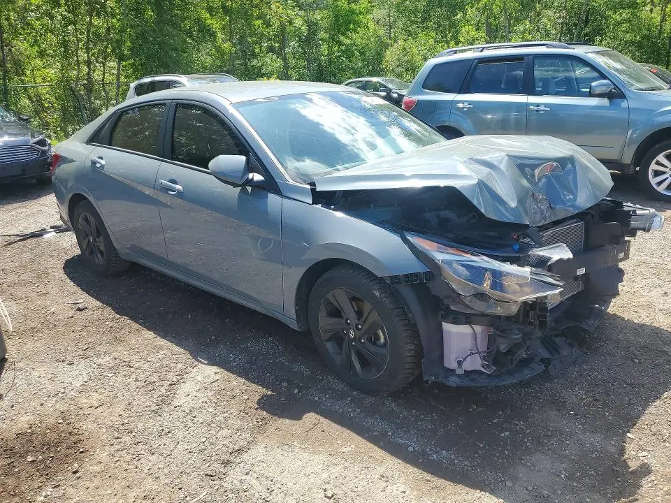 2021 HYUNDAI ELANTRA SEL  