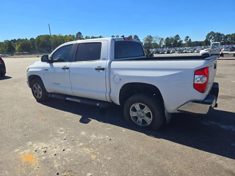 2021 TOYOTA TUNDRA SR5  