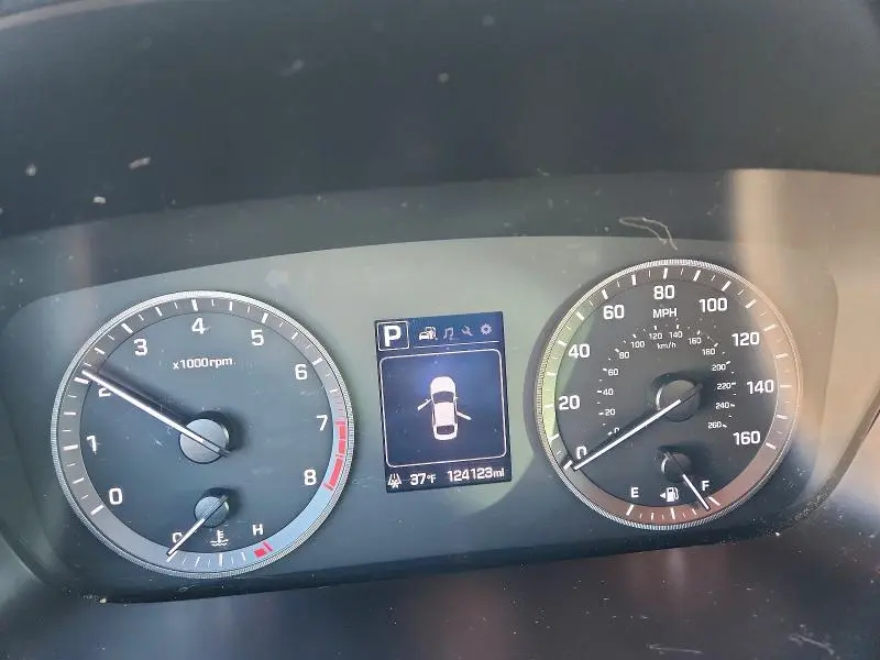 2015 HYUNDAI SONATA SPORT  