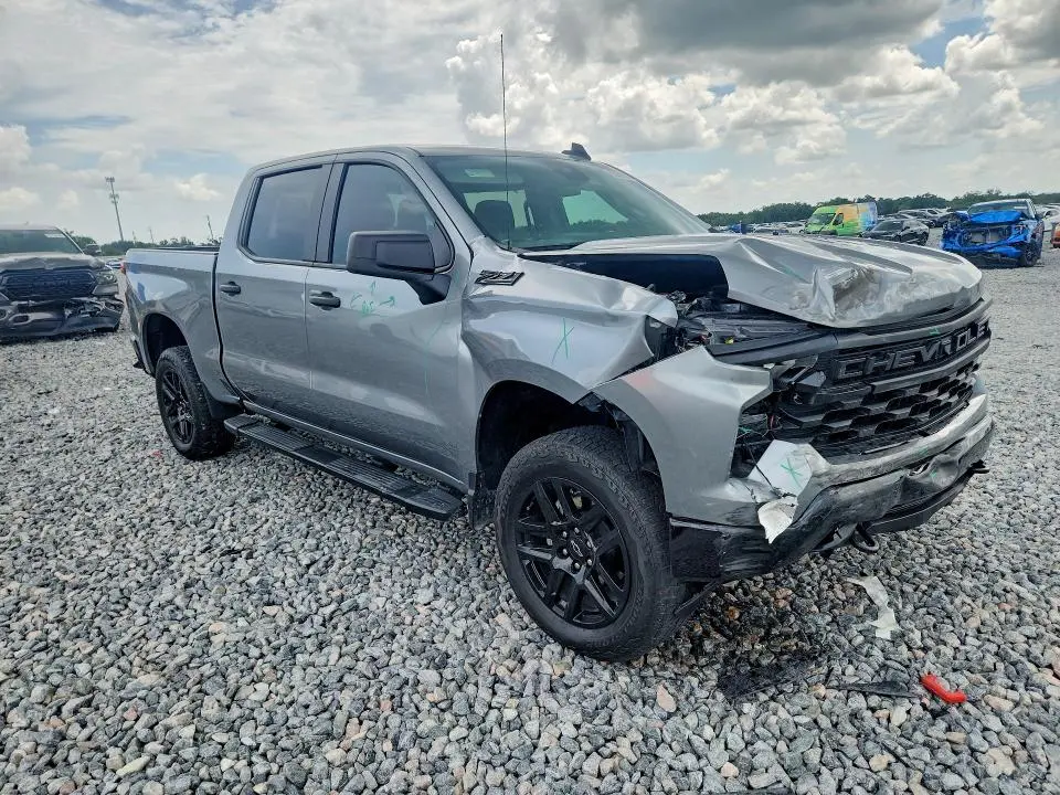 2025 CHEVROLET SILVERADO K1500 TRAIL BOSS CUSTOM  
