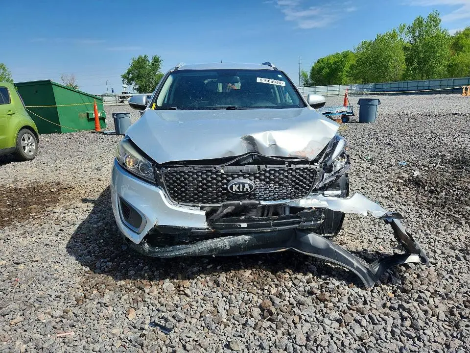 2017 KIA SORENTO LX V6  