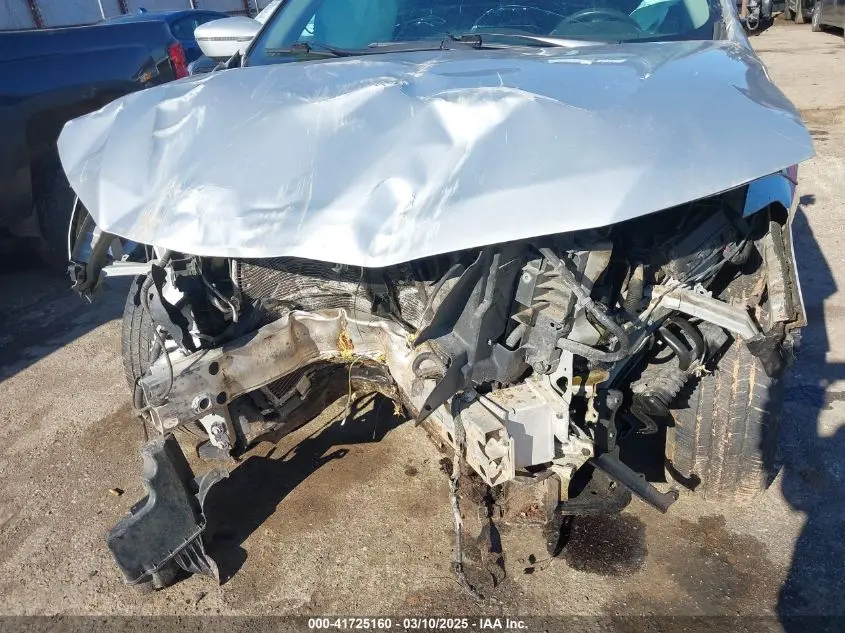 2017 NISSAN PATHFINDER SV