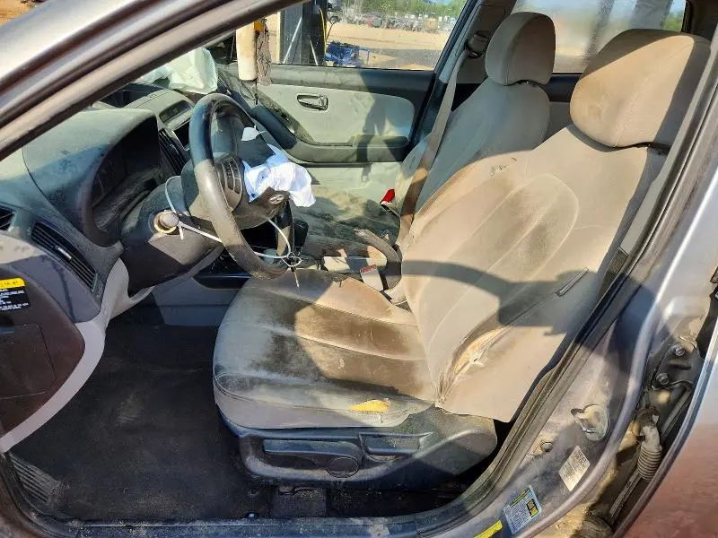 2010 HYUNDAI ELANTRA GLS  