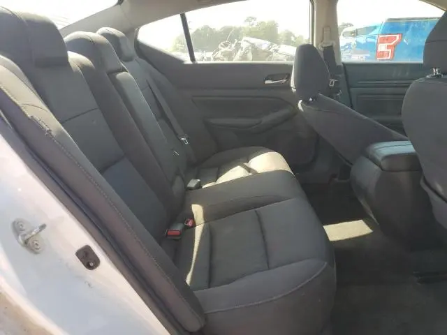 2019 NISSAN ALTIMA S  