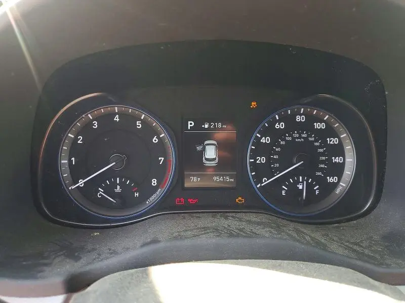 2018 HYUNDAI KONA SE  