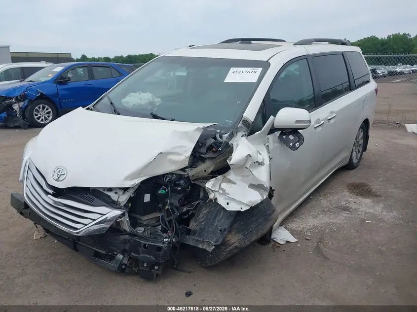 2017 TOYOTA SIENNA LIMITED PREMIUM 7 PASSENGER
