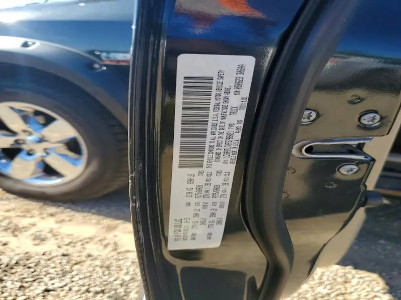 2015 RAM 1500 SLT  