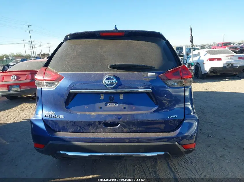 2019 NISSAN ROGUE S