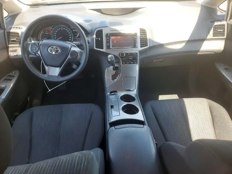 2013 TOYOTA VENZA LE  