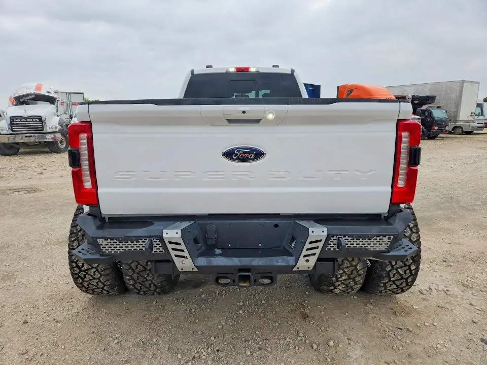 2024 FORD F350 SUPER DUTY  