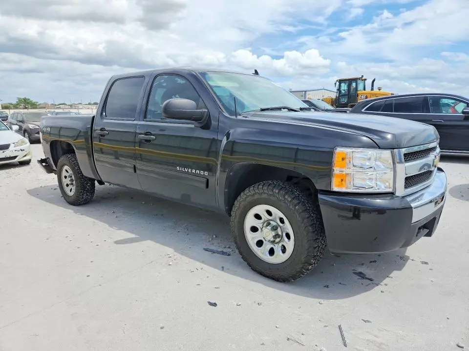 2011 CHEVROLET SILVERADO K1500 LS  