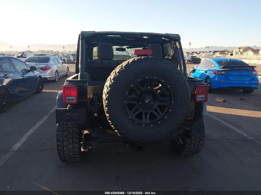 2017 JEEP WRANGLER UNLIMITED SAHARA 4X4