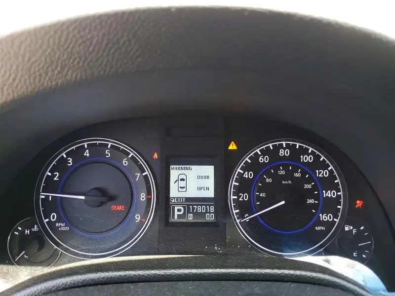 2012 INFINITI G37 BASE  