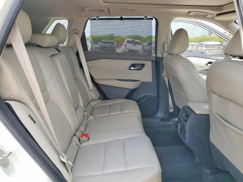 2021 NISSAN ROGUE SL  