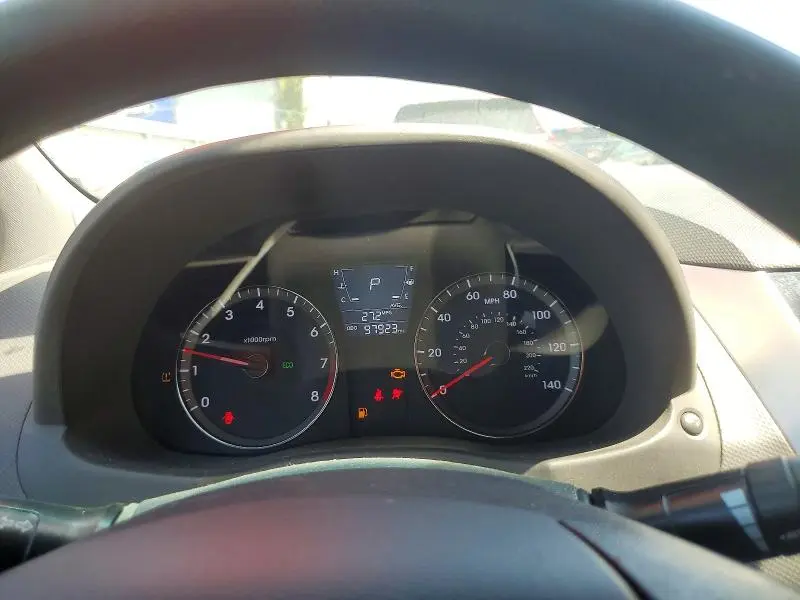 2012 HYUNDAI ACCENT GLS  