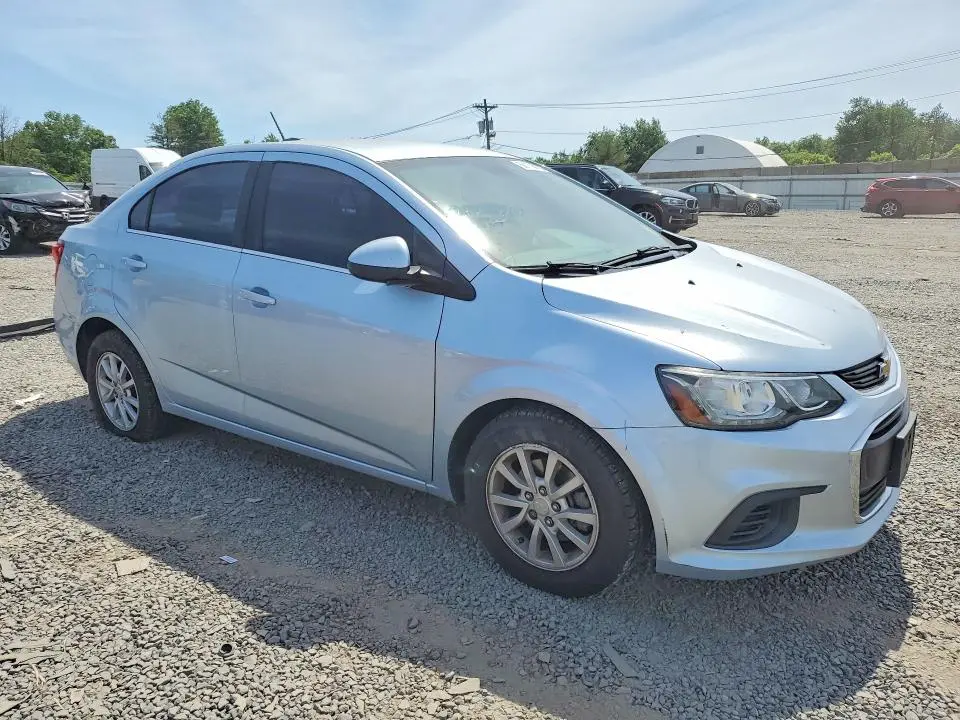 2017 CHEVROLET SONIC LT  