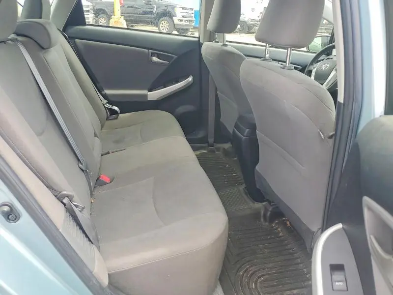 2015 TOYOTA PRIUS THREE  