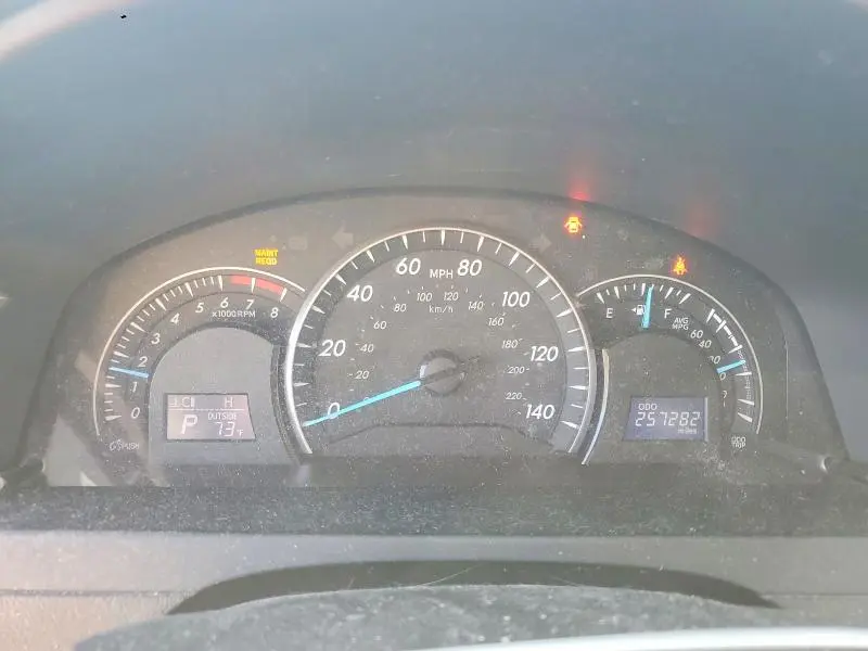 2014 TOYOTA CAMRY LE  