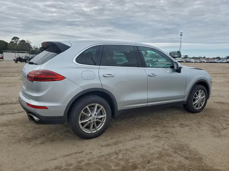 2018 PORSCHE CAYENNE   