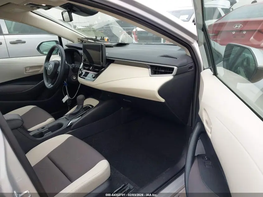 2026 TOYOTA COROLLA LE