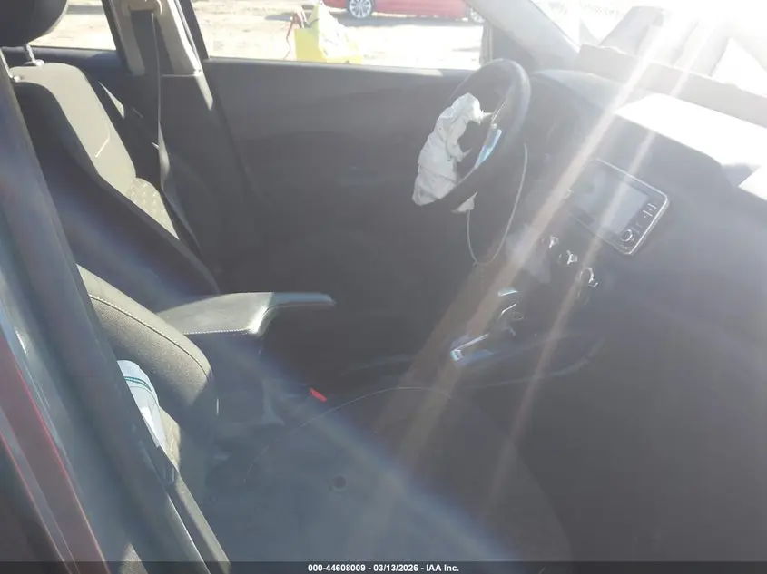 2021 NISSAN KICKS S XTRONIC CVT
