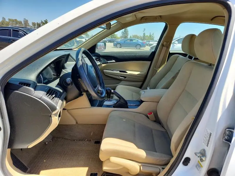 2012 HONDA ACCORD LX  