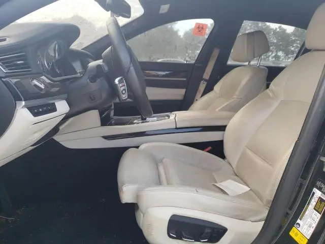 2013 BMW 750 I  